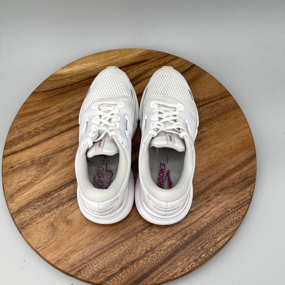 Brooks Ghost 15 Shoes Womens Size 8 B White Running Comfort Walking Sneakers Gym - Picture 5 of 9